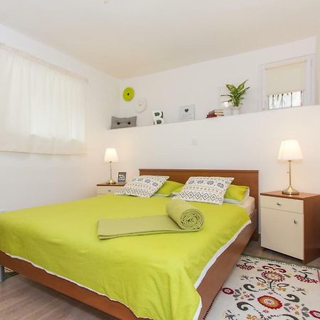 Apartment Shiny Love سبليت المظهر الخارجي الصورة