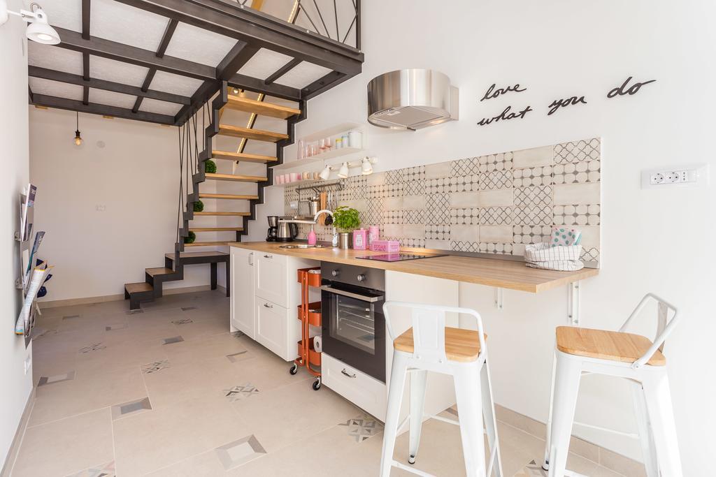 Apartment Shiny Love سبليت المظهر الخارجي الصورة